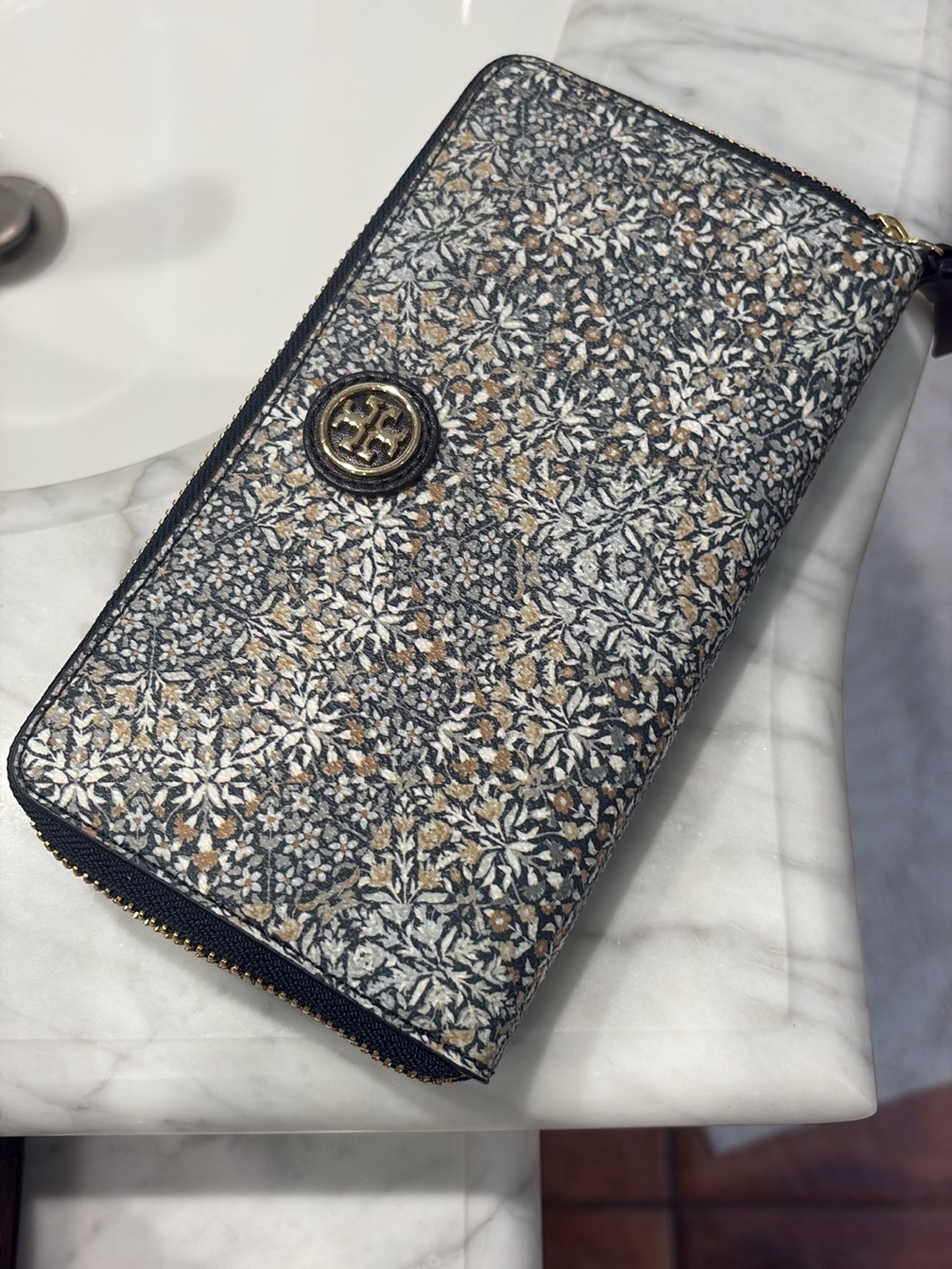 Tory Burch Navy, Gold and White Floral Zip Wallet